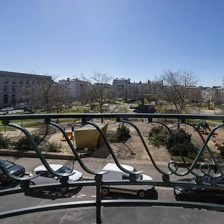 Vue Sur La Place Wilson - Appt Spacieux Et Lumineux Brest