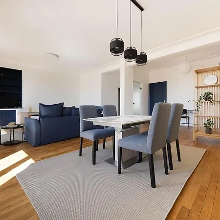 Διαμέρισμα Vue Sur La Place Wilson - Appt Spacieux Et Lumineux Μπρεστ