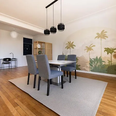 Vue Sur La Place Wilson - Appt Spacieux Et Lumineux * Μπρεστ