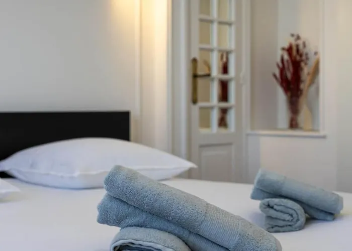 Vue Sur La Place Wilson - Appt Spacieux Et Lumineux *