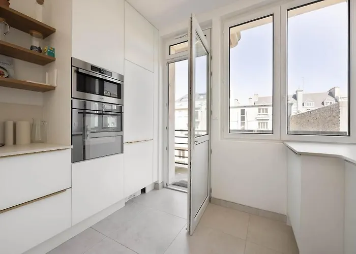 Vue Sur La Place Wilson - Appt Spacieux Et Lumineux Apartament *