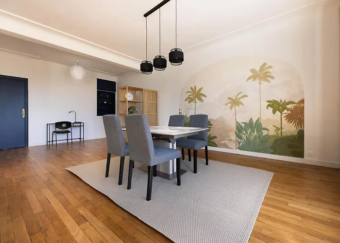 Vue Sur La Place Wilson - Appt Spacieux Et Lumineux * Brest